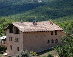 Casa rural Masia De La Serra De La Cogulla (Peñarroya de Tastavins, Španjolska)