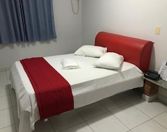 Hotelli Hotel Oliveira (Goiânia, Brasilia)