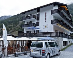 Khách sạn Matterhorn Hotel (Randa, Thụy Sỹ)