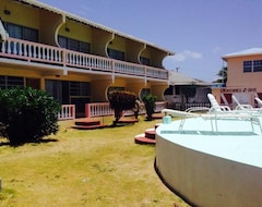 Hotelli Kings Landing Hotel (Union Island, Saint Vincent ja Grenadiinit)