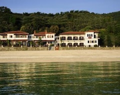Hotel Hagiati Beach (Horefto, Greece)