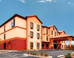 Hotelli Comfort Inn & Suites Northeast Gateway (St Petersburg, Amerikan Yhdysvallat)