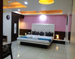 Khách sạn Sigma Inn by Sky Stays (Ahmedabad, Ấn Độ)