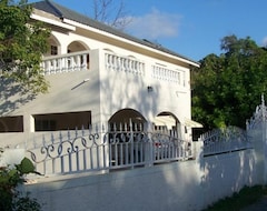 Hotel Green's Palace Jamaica (Oracabessa, Jamaica)