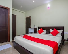 Hotel OYO 19658 Surabhi Comforts (Mysore, India)