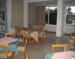 Ξενοδοχείο Nτέμπι Ξενία Διαμερίσματα (Πρωταράς, Κύπρος)