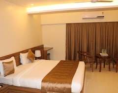 Hotel Pg Regency (Mahad, Indija)