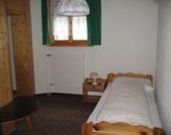 Hostel Hasli Lodge (Meiringen, İsviçre)