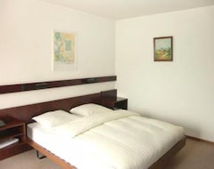 Hotel Lacotel (Avenches, Suiza)