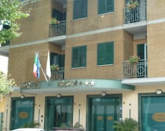 Hotel Malaga (Atripalda, Italy)