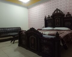 Hotel Sun Rise Guest House (Multan, Pakistan)