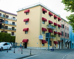 Khách sạn Hotel Aurora (Desenzano del Garda, Ý)