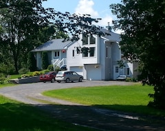Pansion Cedar Drive Inn (Crysler, Kanada)