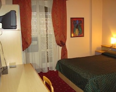 Khách sạn Hotel Lugano (Milan, Ý)