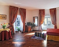 Otel Inn Rome Rooms & Suites (Roma, İtalya)