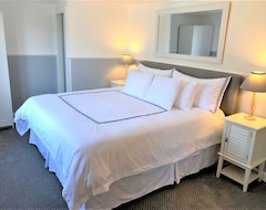 Hotel The Seagrove Suites & Guest Rooms (Eastham, USA)