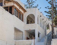 Khách sạn Almira Inn (Ios - Chora, Hy Lạp)