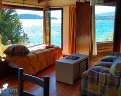 Entire House / Apartment Cabana Costa Del Lago (San Carlos de Bariloche, Argentina)