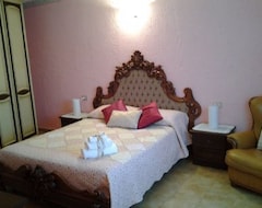 Bed & Breakfast Vecchia Fonte 3 (La Maddalena, Italien)