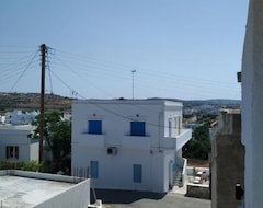 Hotel Blue Rooms (Adamas, Grecia)