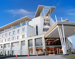 Otel The Royale Krakatau (Cilegon, Endonezya)