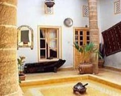Khách sạn Riad Marosko (Essaouira, Morocco)