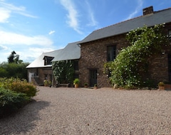 Bed & Breakfast Domaine du Val Ory (Iffendic, Francia)