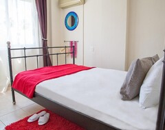 Koko talo/asunto Paphos Love Nest Deluxe Apartment (Kato Paphos, Kypros)