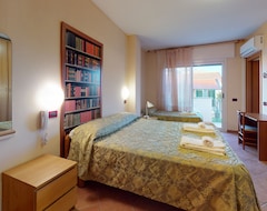 Khách sạn Hotel Residence Mirafiori (Loano, Ý)