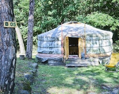 Cijela kuća/apartman Yourtes Camping Le Reclus (Séez, Francuska)