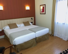 Khách sạn Hotel Los Condes (Madrid, Tây Ban Nha)