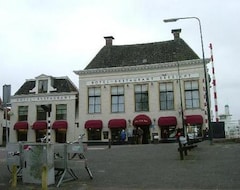 Hotel Zeezicht (Harlingen, Holanda)
