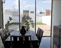 Toàn bộ căn nhà/căn hộ Beautiful House With Private Pool (Conkal, Mexico)