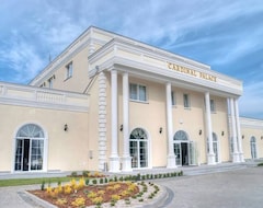 Hotel Parisel Palace (Luków, Poland)