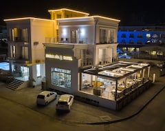 Khách sạn Osman Aga Hotel (Trikomo, Síp)
