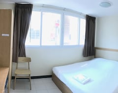 Hotel Nana Best Inn (Bangkok, Thailand)