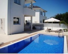 Hotel Flouresia Villa (Protaras, Cypern)