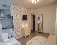 Hele huset/lejligheden Paulmarie Apartments On Kyrova (Homel, Belarus)