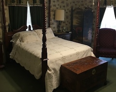 Bed & Breakfast Commodore Bed And Breakfast (Bainbridge, Hoa Kỳ)