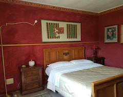 Bed & Breakfast La Valle (Capriglio, Ý)