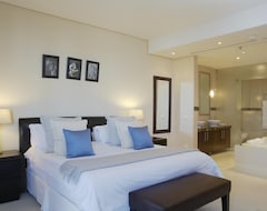 Hotel Aep Waterfront (Cape Town, South Africa)
