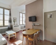 Casa/apartamento entero Nice And Cosy Flat In The Heart Of Aix-en-provence Old City - Welkeys (Aix-en-Provence, Francia)