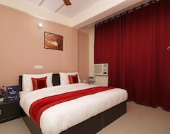 Hotel OYO 10032 Embellish Rise (New Delhi, Indija)