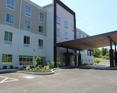 Holiday Inn Express & Suites New Cumberland, An Ihg Hotel (New Cumberland, USA)