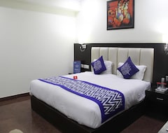 Khách sạn Oyo Premium Sanjay Place (Agra, Ấn Độ)