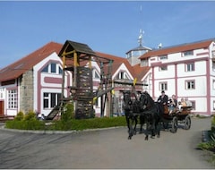 Hotel Famoz club (Bakov nad Jizerou, Czech Republic)