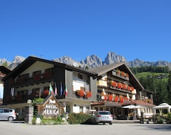 Hotelli Park Arnica (Falcade, Italia)