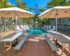 Hotel Bay Lodge Apartments (Surfers Paradise, Australia)