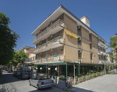 Otel Gemini (Rimini, İtalya)