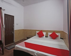 Hotel OYO 48644 Metro View (Bahadurgarh, Indija)
